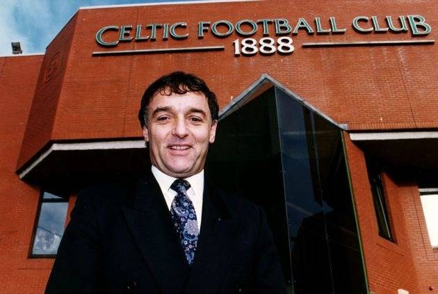 Celtic’s Eighth Manager – Lou Macari never had a chance