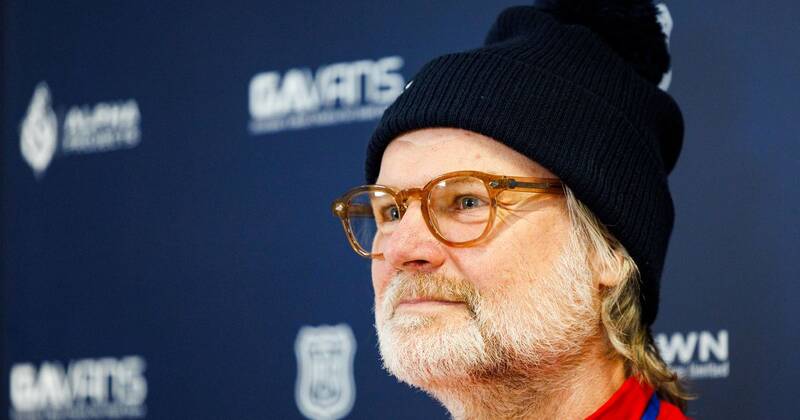 Steven Pressley wants his Dundee players to adopt Scrooge mentality amid festive fixture pile-up