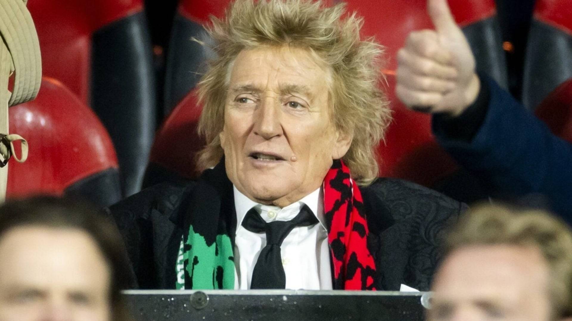 Rod Stewart reacts to Martin O’Neill’s Celtic departure and shares hunch about extended stay