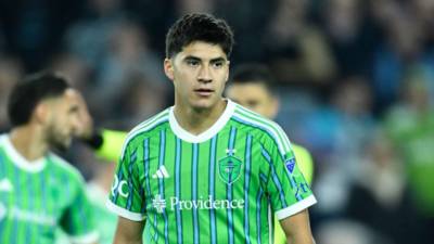 Celtic tipped to sign Mexican international midfielder Celtic tipped to sign Mexican international midfielder