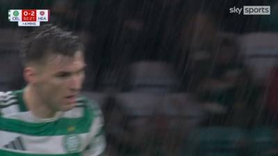 Tierney pulls one back for Celtic! Tierney pulls one back for Celtic!