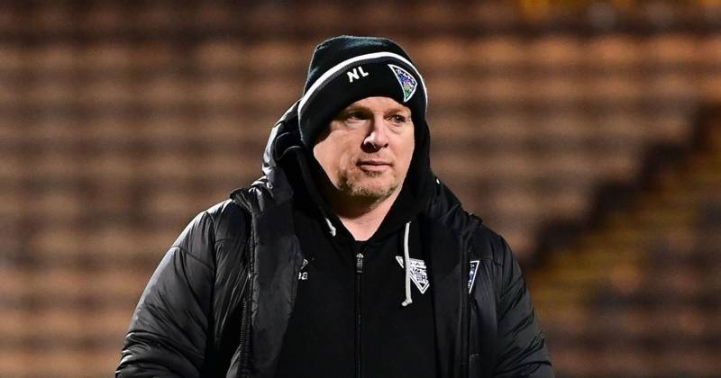 Dunfermline rally behind Neil Lennon following passing of his father