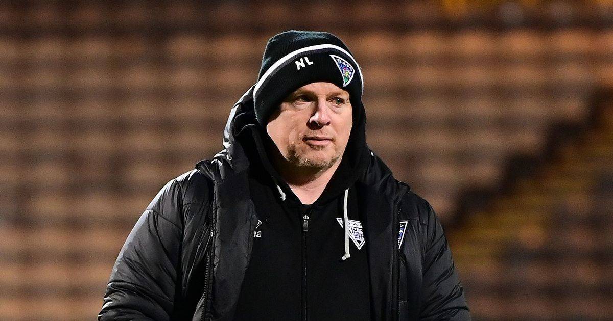 Dunfermline rally behind Neil Lennon following passing of his father