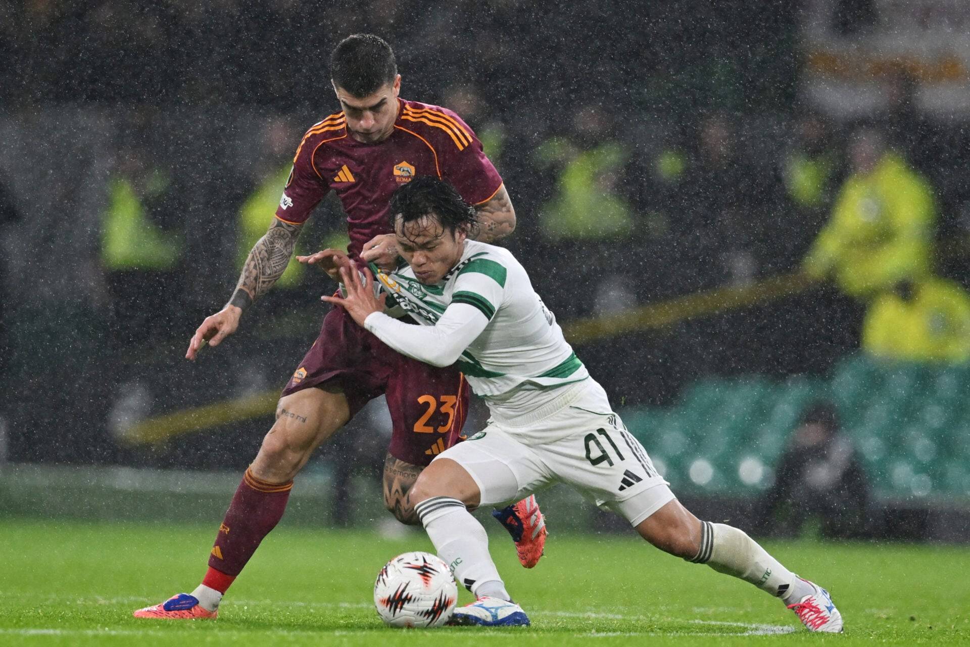 Reo Hatate’s unusual pre-match ritual goes viral before Celtic Europa League defeat