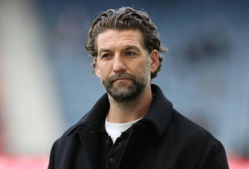 Charlie Mulgrew Raises Concern From Watching Celtic Dugout