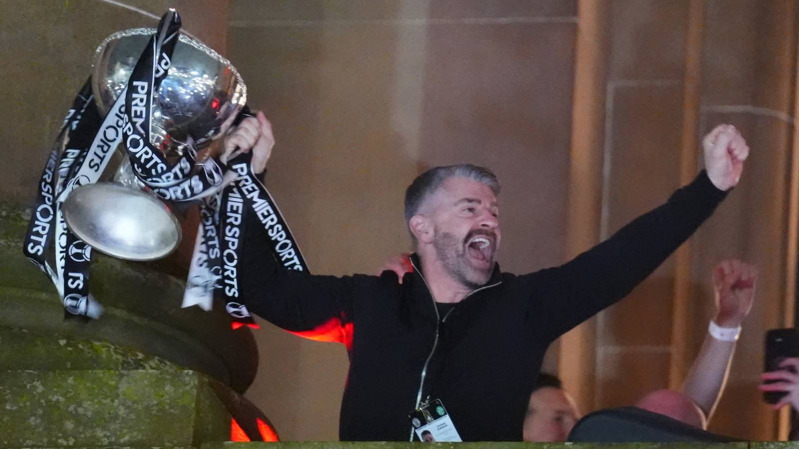 The half-time tactical switch that halted Celtic fightback and led to St Mirren win