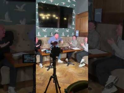 🕺 Everyone who is finishing up for Christmas right now 🎄