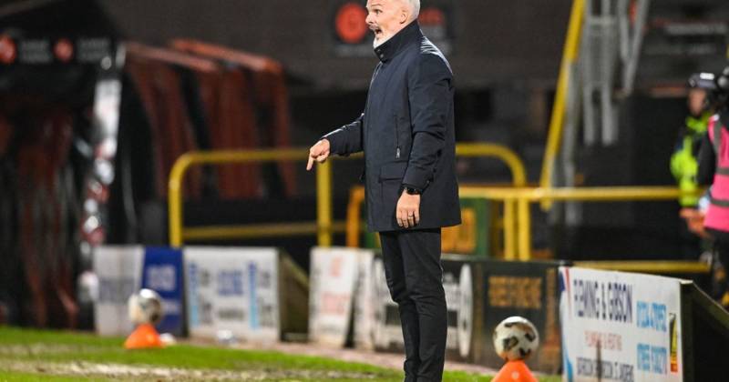 Jim Goodwin bemoans Dundee United’s walking wounded as he lifts lid on Zac Sapsford’s Bondi Beach tribute