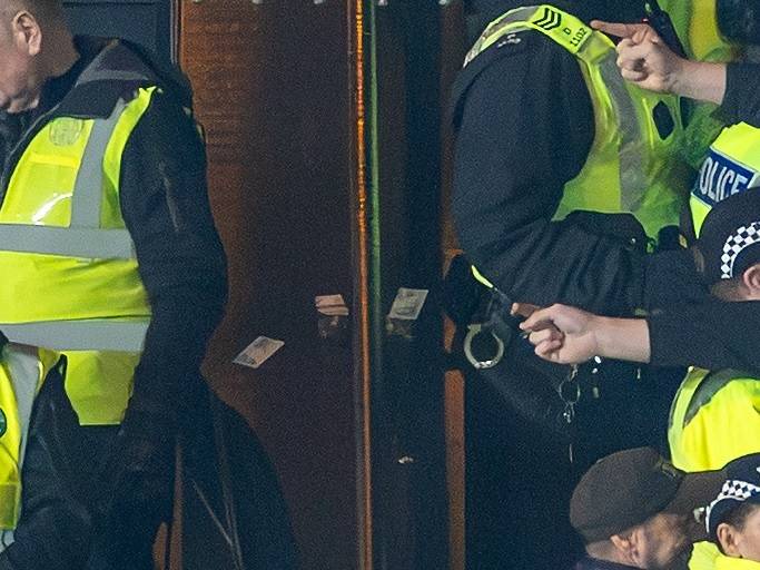 Blade Moron Daily Record hack tried to get Tannadice trip out of Celtic Supporters Club!