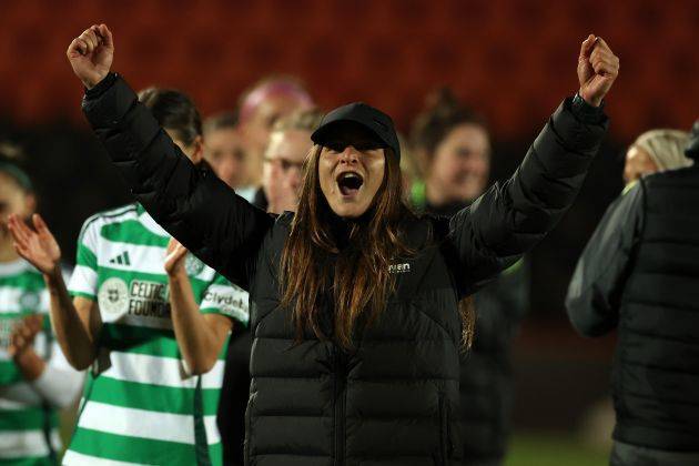 Elena Sadiku thanks Celtic supporters ahead of joining Swedish Champions