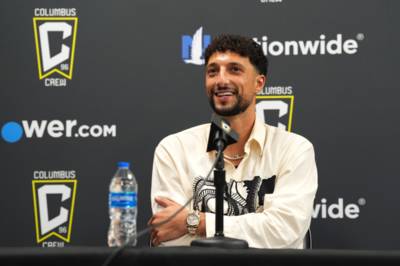 Celtic-linked striker with burning desire to ‘win trophies’ set for January transfer &ndash; but it’s not to Parkhead