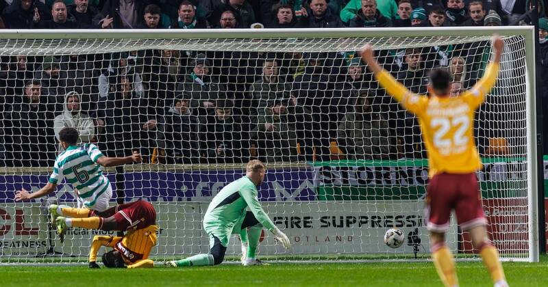 Celtic defeat at Motherwell continues difficult start for Wilfried Nancy