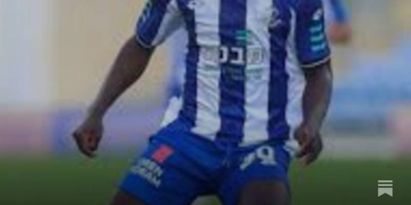 Work permit agreed for first January signing