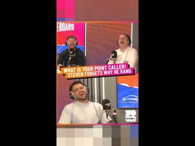 Caller FORGETS WHY HE PHONED Superscoreboard