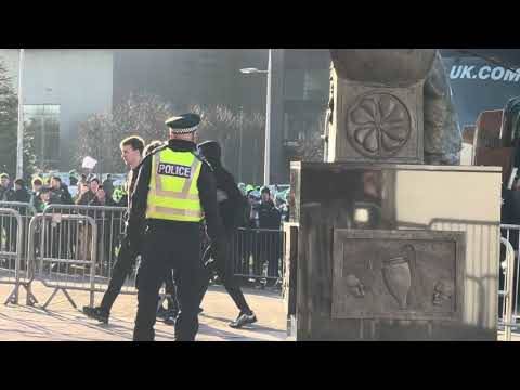Crazy Scenes!! Rangers Team Bus Arriving Before the Celtic V Rangers Game!!