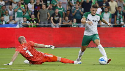 Celtic must not entertain the idea of signing an Israeli international.