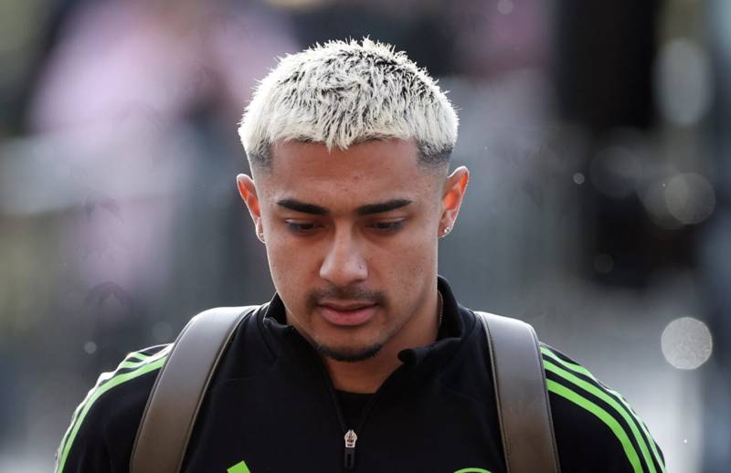 Ex-SFA men slam ‘shocking’ Celtic VAR call over Julian Araujo ‘red card’ vs Dundee United Ex-SFA men slam ‘shocking’ Celtic VAR call over Julian Araujo ‘red card’ vs Dundee United