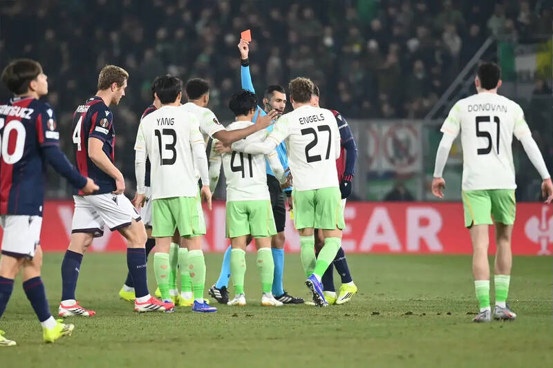 Martin O’Neill Reveals Reo Hatate Apology