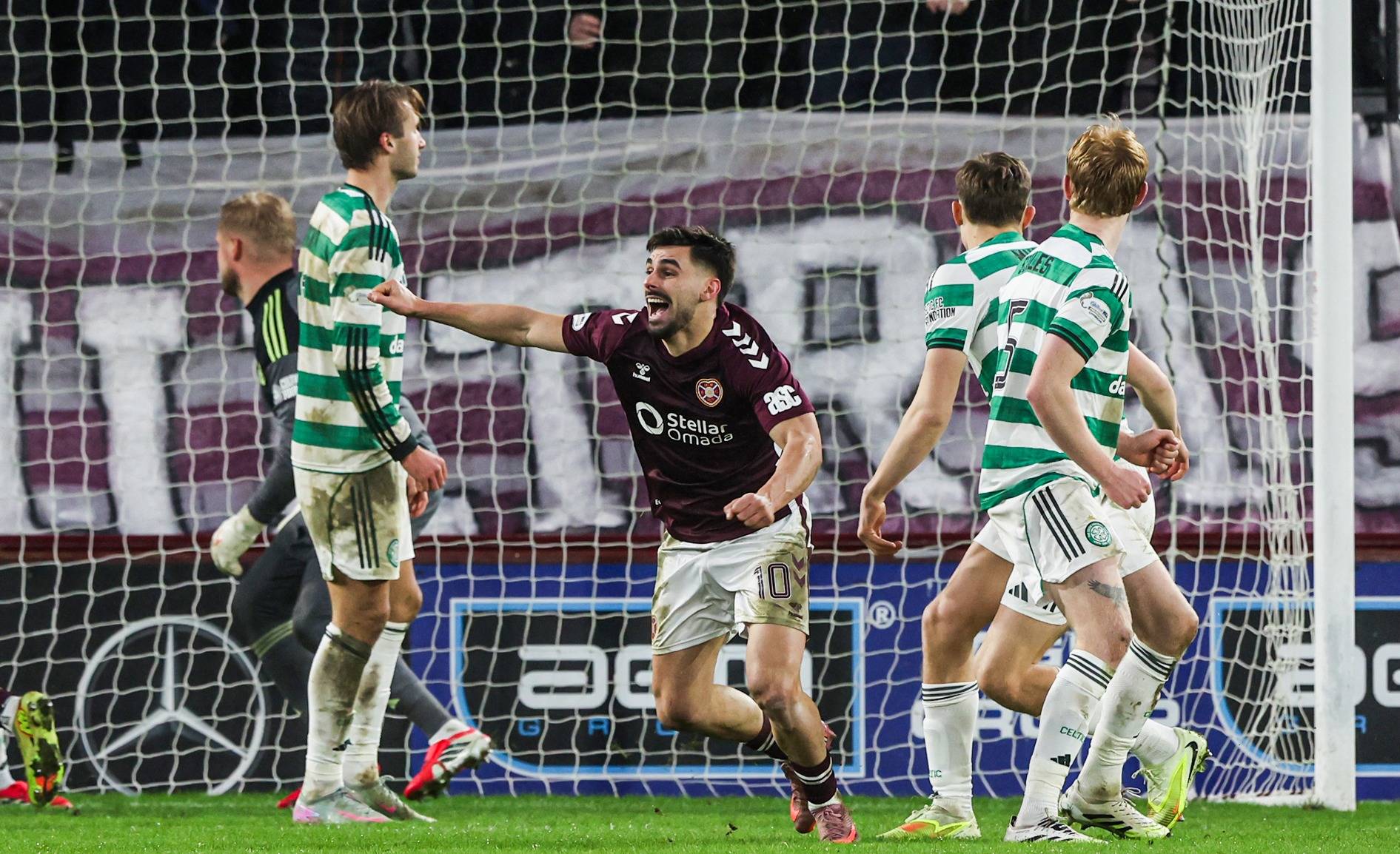 Hamstrung Celtic can’t stop Hearts being talk o’ the toun &ndash; it’s Rangers they have to worry about