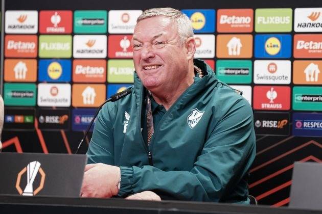 Pressure mounts on FC Utrecht boss ahead of Celtic Park visit