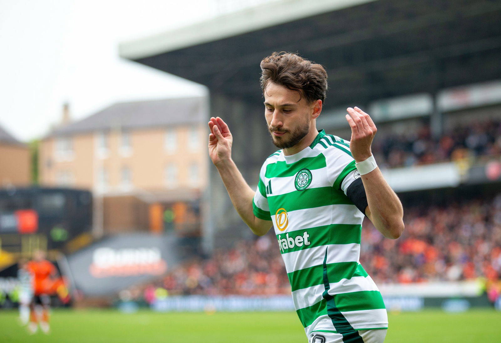 Nicolas Kuhn Delivers Emphatic Como Exit Message