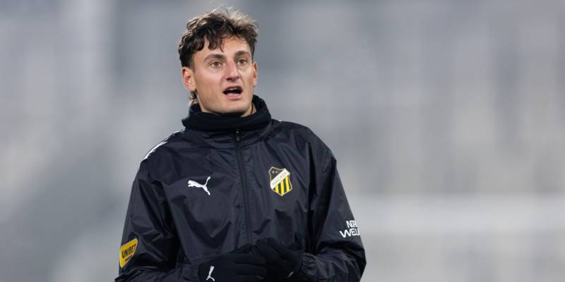 Celtic jump ahead of Rangers in late transfer race to sign Silas Andersen