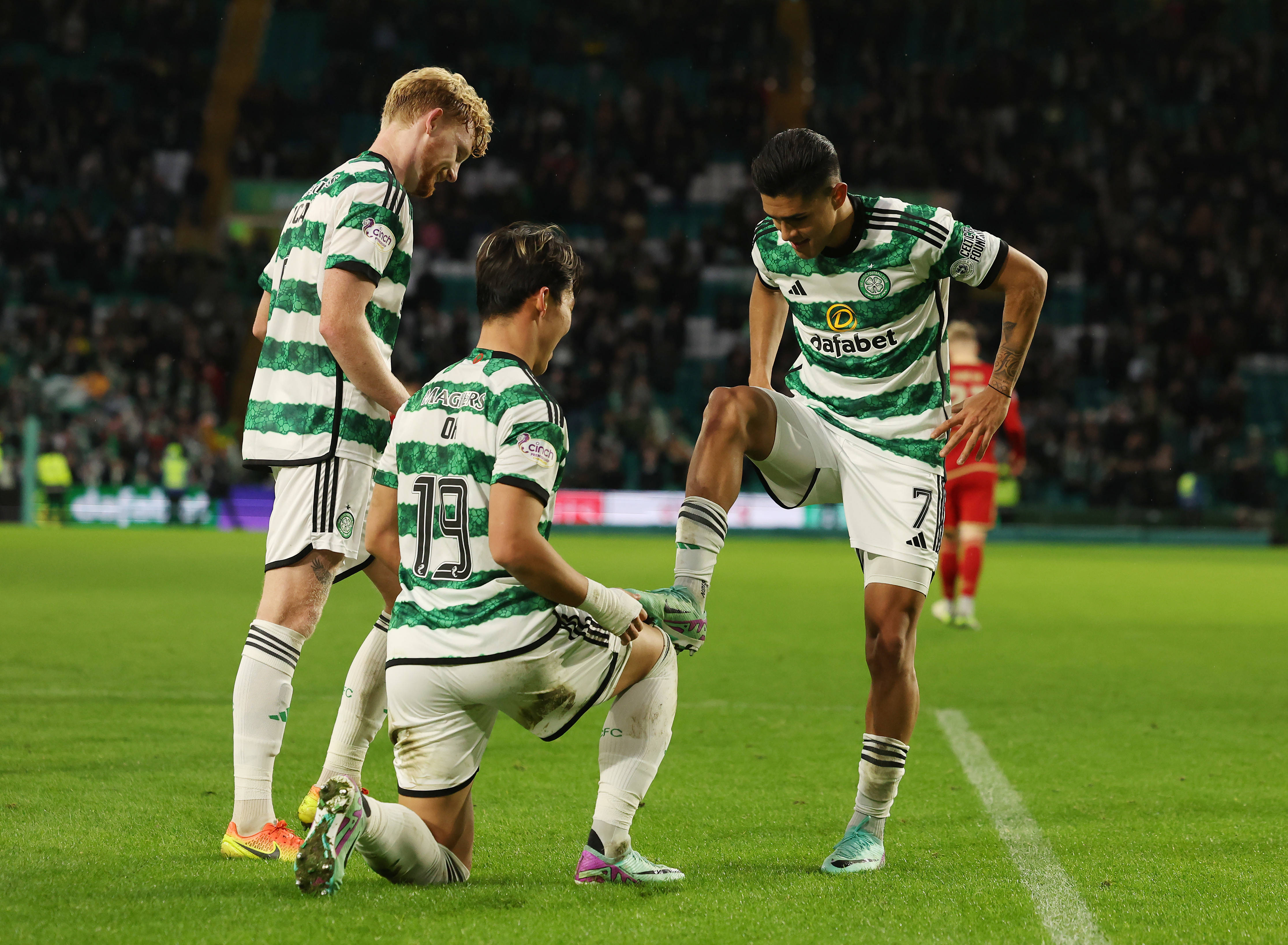 Leeds United ‘offered the chance’ to sign ex Celtic star this January transfer window as he’s made ‘available’