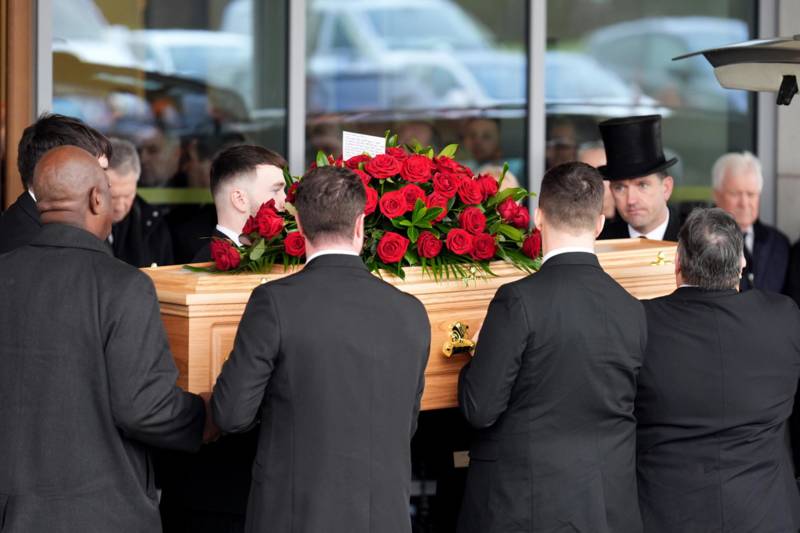 Nottingham Forest legends gather for funeral of Scotland international John Robertson