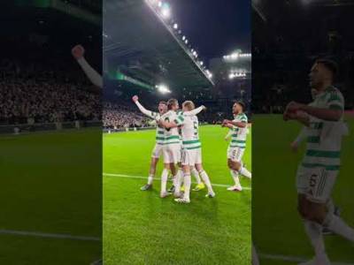 🇸🇪⚽️ Nygren fires home from close range! #CelticUtrecht | #UEL | #CelticFC🍀