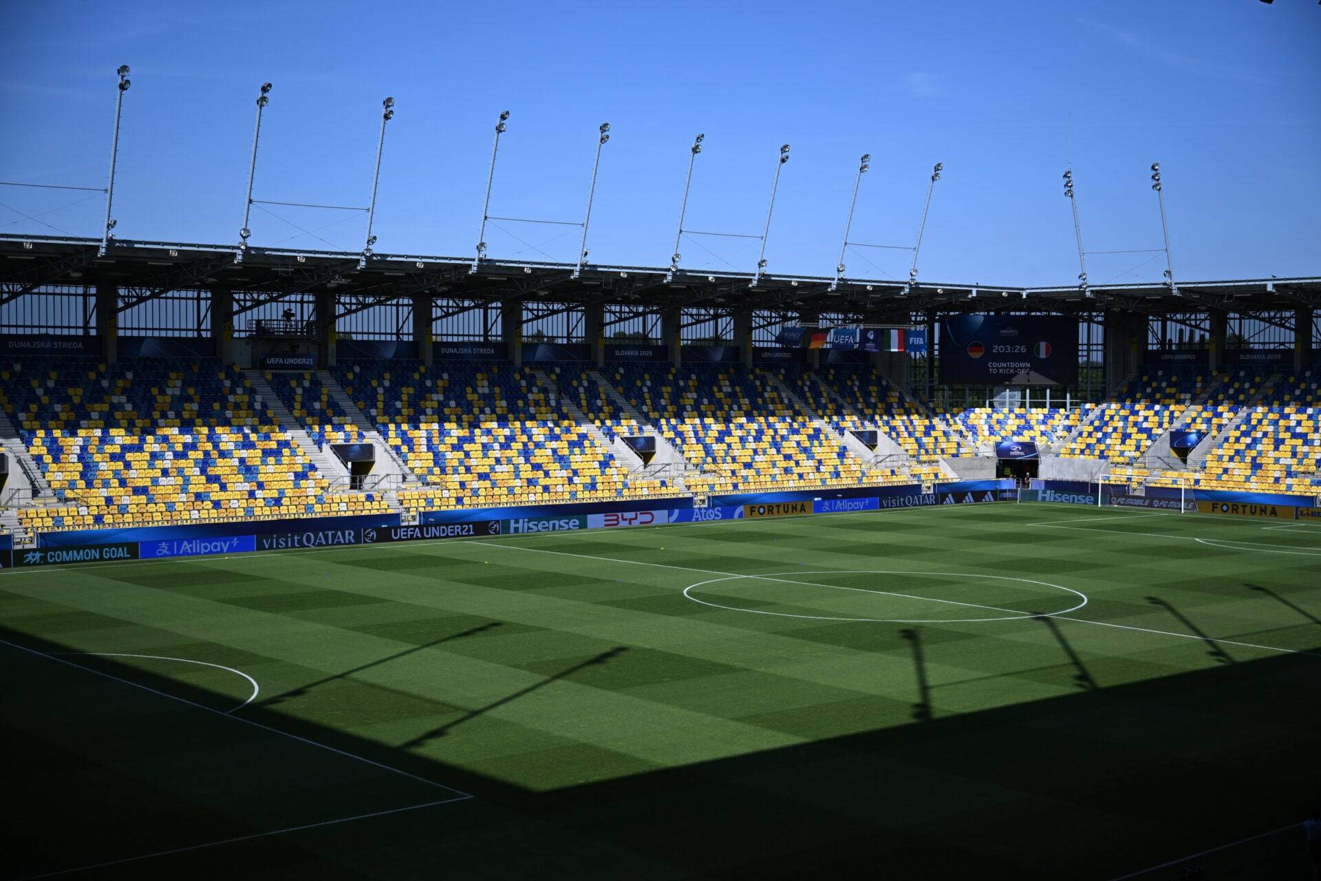 Celtic’s last signing from FC DAC will worry fans amid Damir Redzic pursuit