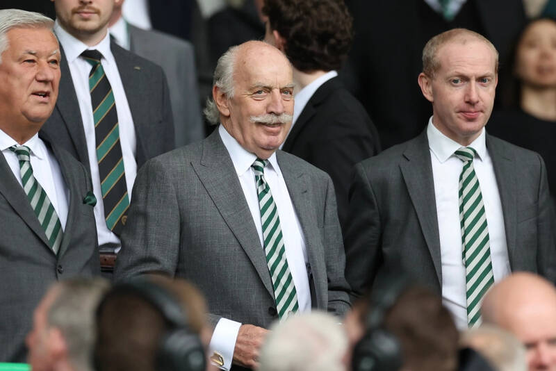 Celtic reach crisis point over transfers