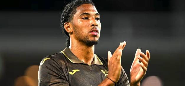 ‘Honoured,’ Says New Bhoy Arthur