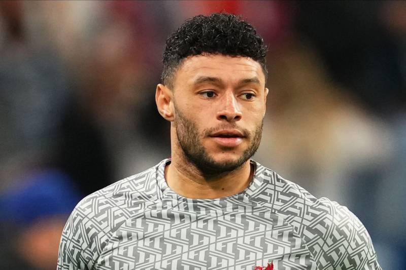 Celtic ‘interested’ in ex-Liverpool & Arsenal midfielder Oxlade-Chamberlain
