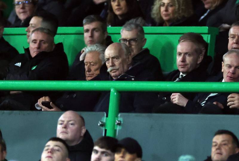 67 Hail Hail fans send their message to Dermot Desmond after transfer window shuts for the season