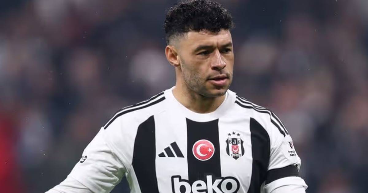 Who is Alex Oxlade-Chamberlain’s famous fiancée with Celtic keen to sign star?