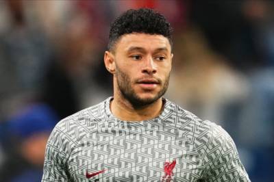 Major Alex Oxlade-Chamberlain to Celtic update as fresh talks progressing well