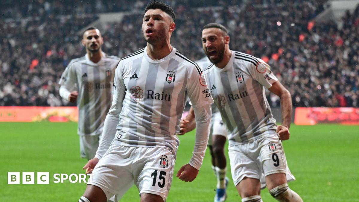 Free agent Oxlade-Chamberlain close to Celtic move