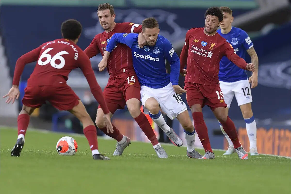 Alex Oxlade-Chamberlain Left Out of Celtic’s Europa League Squad