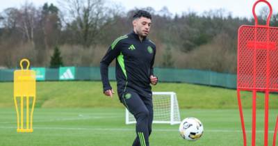 Alex Oxlade-Chamberlain given Celtic debut timeline as Martin O’Neill says new man is ‘raring to go’