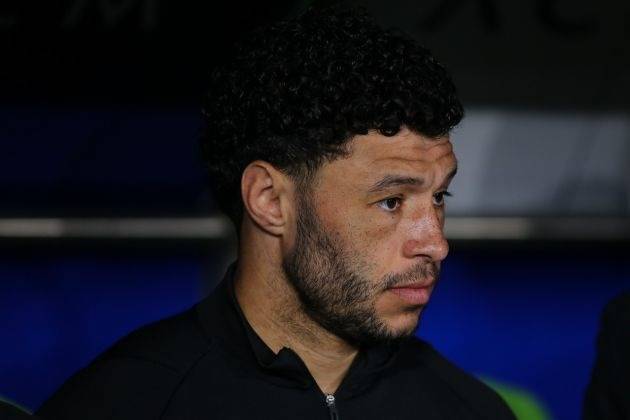 Alex Oxlade-Chamberlain has arrived in Glasgow ahead of his medical at Celtic
