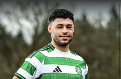 Celtic confirm the signing of Alex Oxlade-Chamberlain