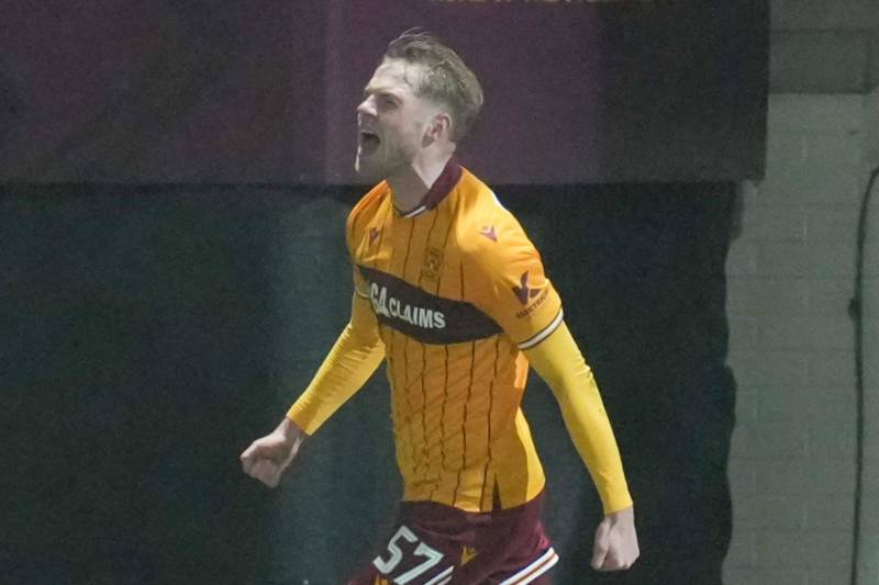 Celtic loanee’s late equaliser for Motherwell dents Rangers’ title charge