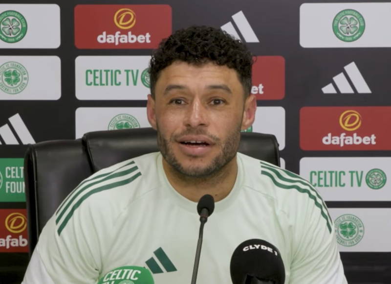 Alex Oxlade-Chamberlain On How Celtic Move Was Urged By His Dad