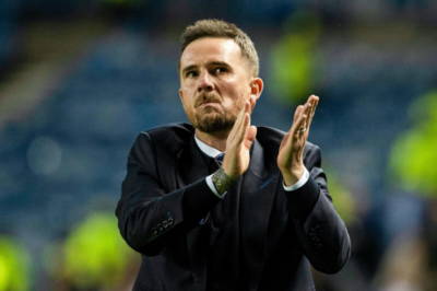 Bazza goes all in on Röhl, as he admits Celtic loan bhoy Welsh’s equaliser gave him “a boot in the stones”