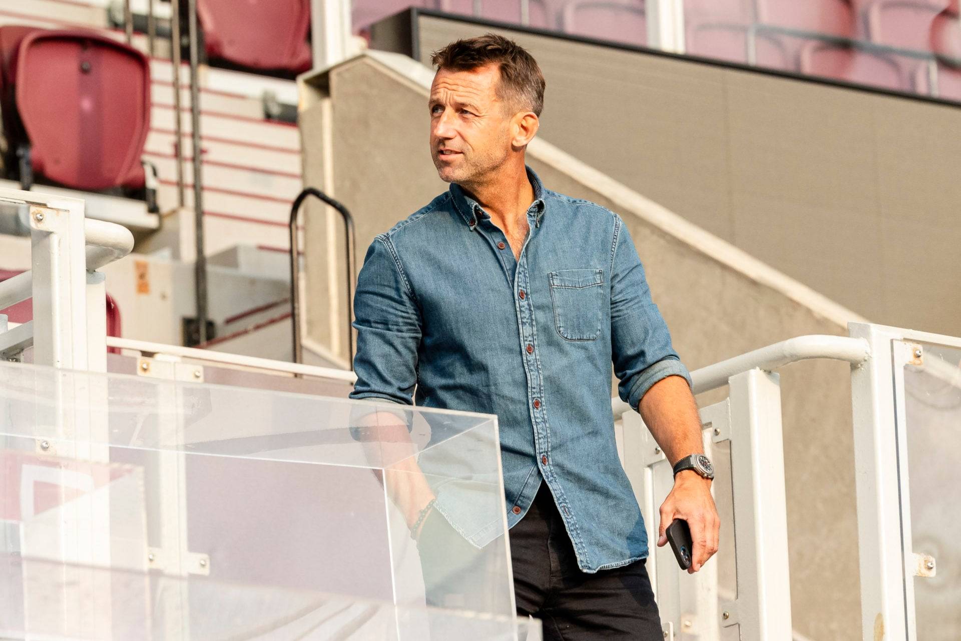 Chris Sutton slams ‘whinging’ Neil McCann for moaning at stoppage-time as Celtic beat Kilmarnock