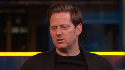 Michael Stewart ‘concerned’ that Kasper Schmeichel’s shoulder problem is affecting his Celtic performances