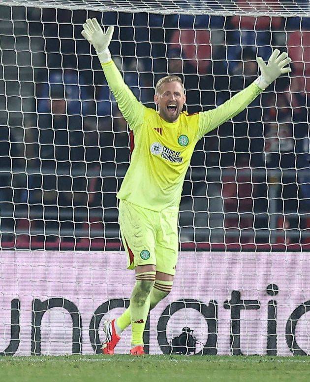 Celtic 1-2 Stuttgart, Half Time