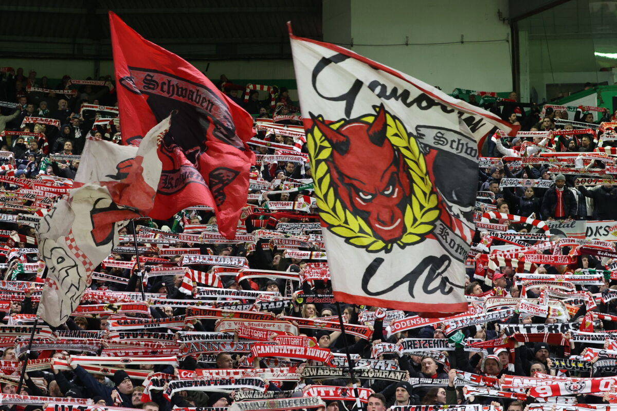Celtic Park dead, tie dead, totally outsung and outplayed by Stuttgart. Thanks for the unity Mr. Wilson
