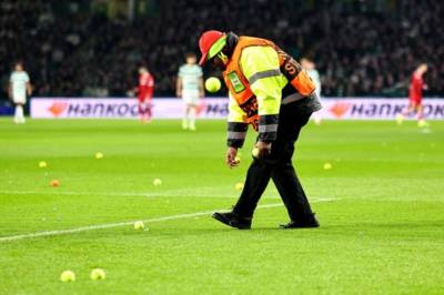 Martin O’Neill criticises Celtic fan protest that halted Europa League match