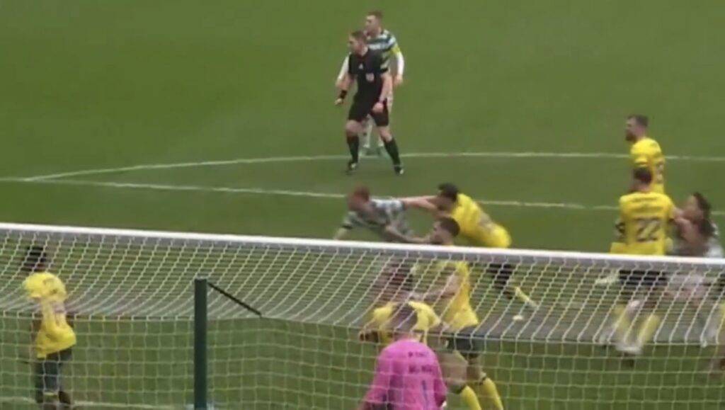 Former Ref Insists Celtic Denied ‘Clear’ Penalty